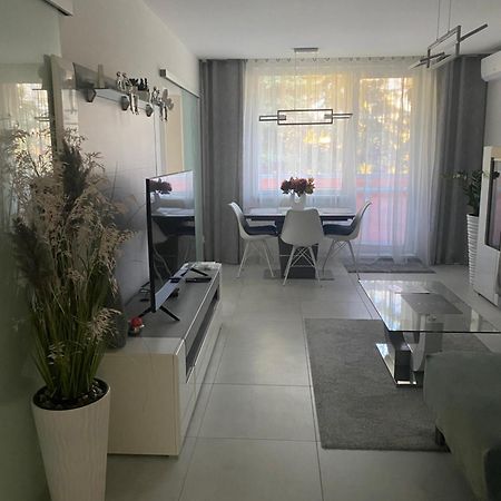 Apartman ניטרה מראה חיצוני תמונה