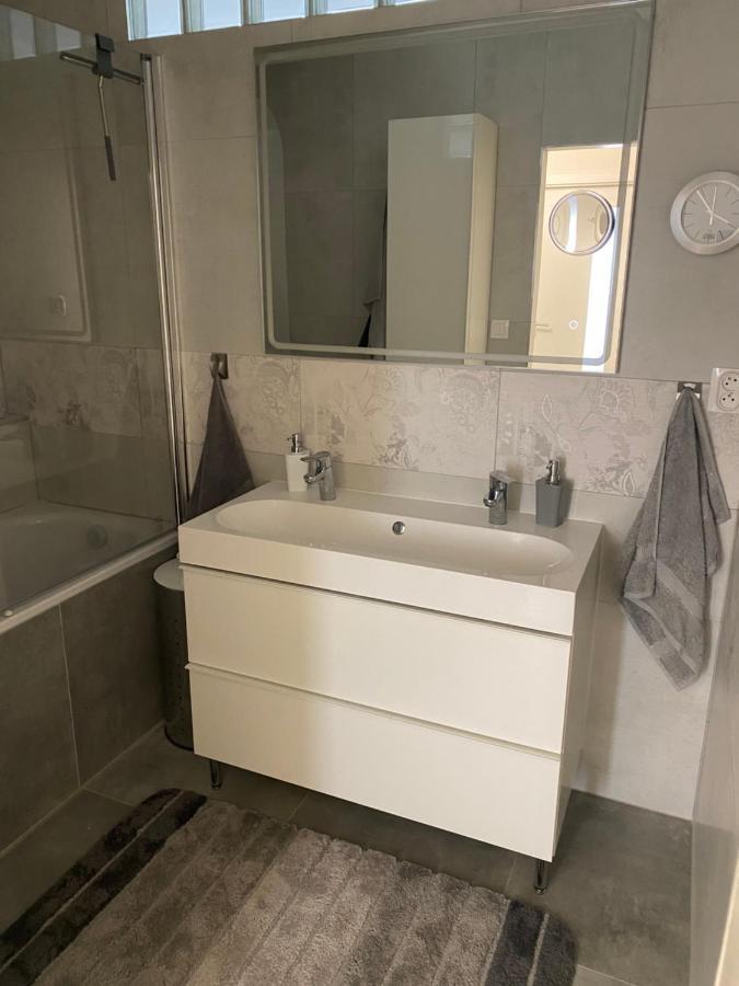 Apartman ניטרה מראה חיצוני תמונה